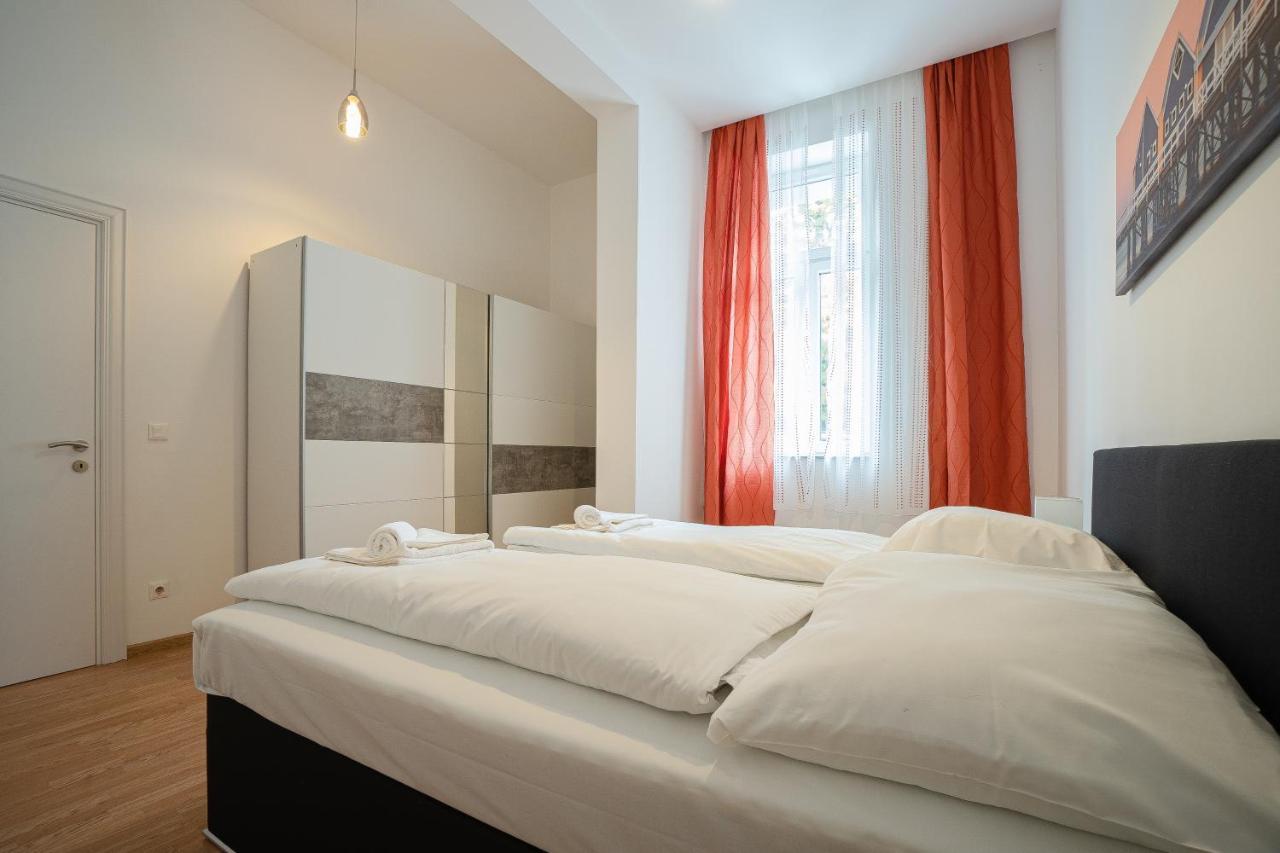 Apartment In The Central Area. 5 Minute'S Walk To The Danube. Vienna Exterior photo